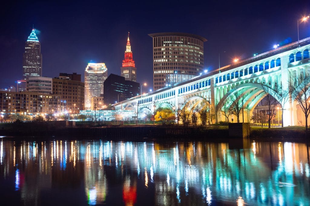 cleveland ohio downtown city skyline cuyahoga river