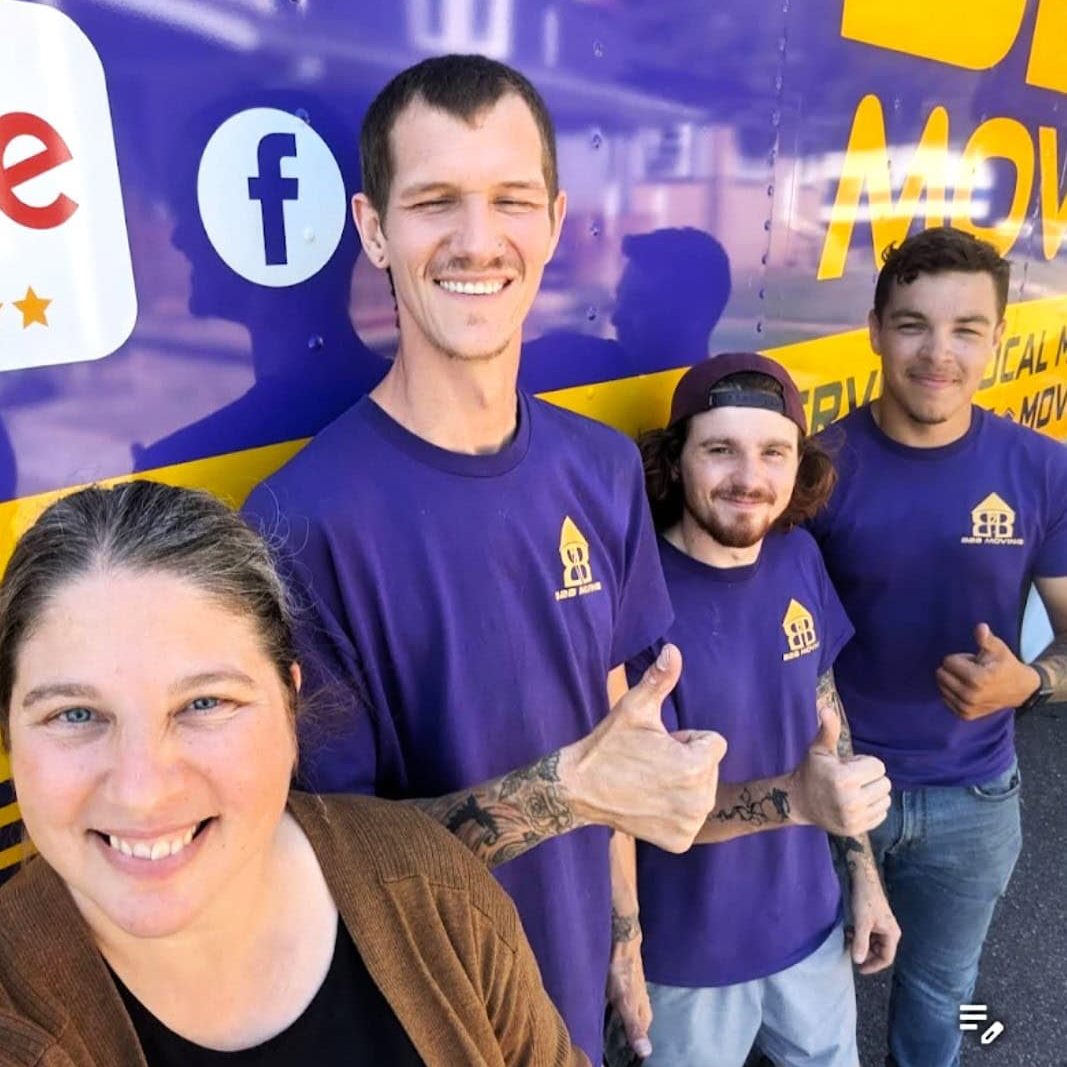 Cleveland Ohio Moving company team