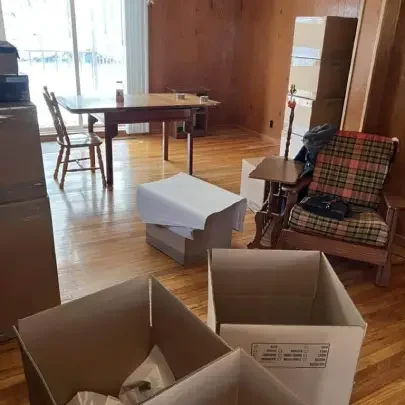 residential moving company pa 768x1024 square 1afac44b38bceec5b6870d5a9a5848f5 